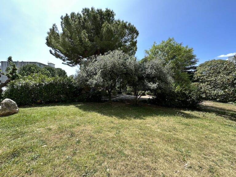 Comment estimer un terrain non constructible à Montpellier
